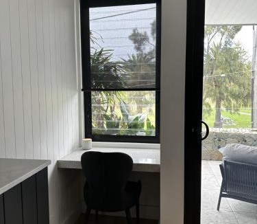 Collaroy Apartment | Executive 1 bed opposite Long Reef Golf Course