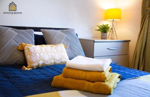 Warrington Apartment | Executive 2 Bed Flat in Stockton Heath by Amazing Spaces Relocations Ltd