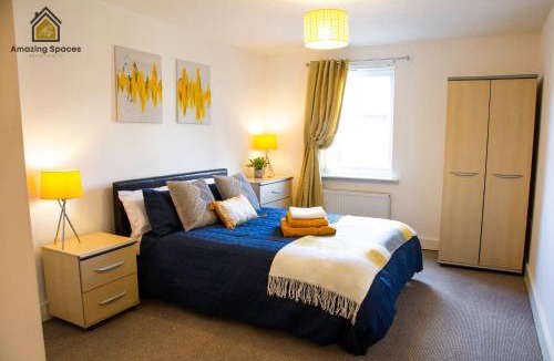 Warrington Apartment | Executive 2 Bed Flat in Stockton Heath by Amazing Spaces Relocations Ltd