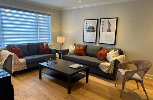 Hawkesbury Apartment | Executive 2 bedrooms 1200sf apartmentnn