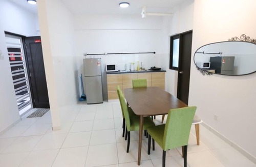 Bukit Gong Apartment | Executive 2BR Cozy Stay @ The Heights