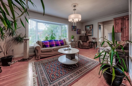 Waterloo House | Executive 3 Bedroom Suite in the Heart of Waterloo