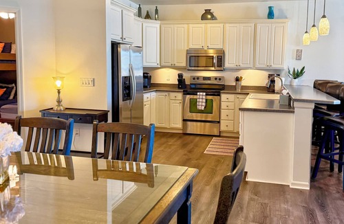 Osage Beach Condo | Executive 3 Bedroom Condo. Amazing Lakefront Views. Top Floor. No stairs.
