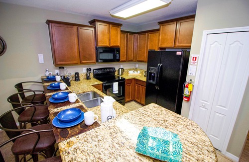 West Kissimmee House | Executive 5 Bed 4.5 Bath Vacation Home W/Pool, Spa Near Disney