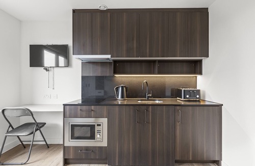 Hanger Hill Apartment | Executive Apartment