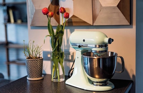 Wellington Apartment | Executive Apartment - Great Location Close to Attractions, Shops & Eateries