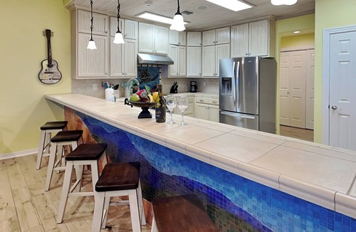 Port Aransas House | Executive Beach Paradise | Oceanfront, Pool