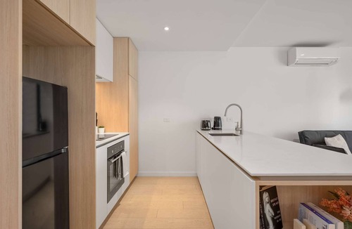 Moonee Ponds Apartment | Executive Designer Dreaming Home with All you need