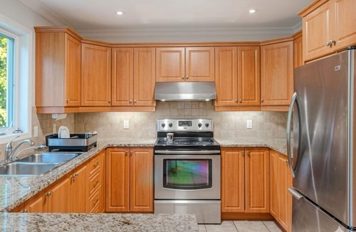 Pincourt House | Executive Designer Home in Pincourt Fully Furnished