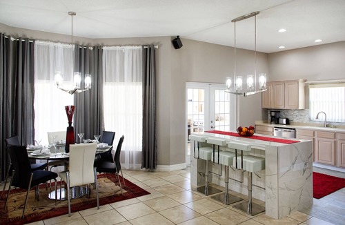 Hillcrest Estates House | Executive Disney Pool/Hot Tub Villa with Outdoor Kitchen