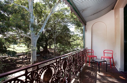 Annandale House | EXECUTIVE EXCELLENCE - "BLIGH HOUSE"