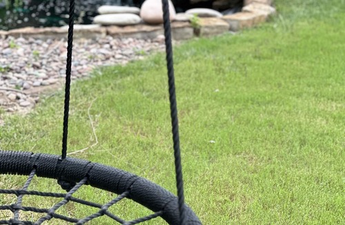 South Tulsa House | Executive & Family-Friendly Tulsa Home — Just 15 Min from Jenks Outlet Shopping