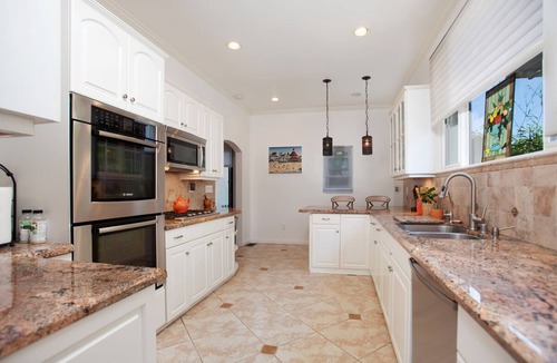 Coronado House | Executive Home in the Village