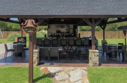 Greenville House | Executive home is the best description!