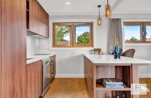 Orakei House | Executive Home on Paritai