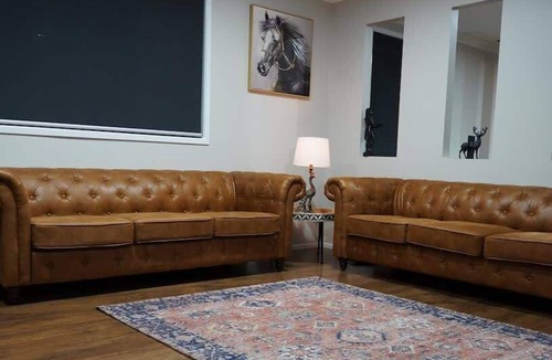 Denman House | Executive Home With Fireplace