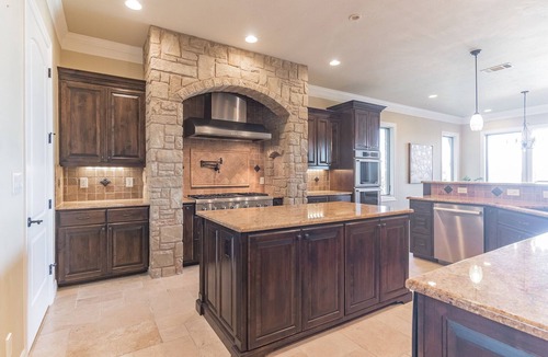 Spicewood House | Executive home with hill country views in gated golf community with amenities
