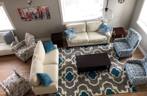 East Palo Alto House | EXECUTIVE House - 4 Bedroom Suites