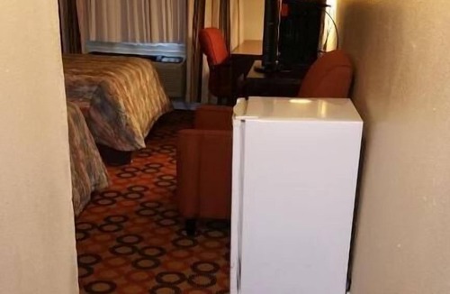 Waxahachie Hotel | Executive Inn and Suites Waxahachie