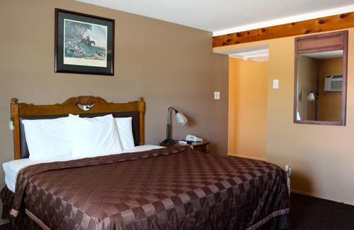Goliad Hotel | Executive Inn and Suites