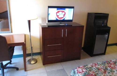 Wichita Falls Hotel | Executive Inn and suites, independent hotel