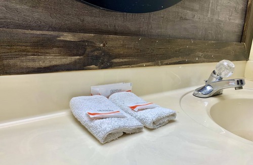 Chester Hotel | Executive Inn Chester
