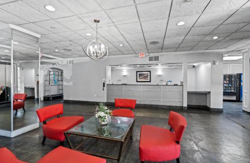 Fort Lee Hotel | Executive Inn - Fort Lee