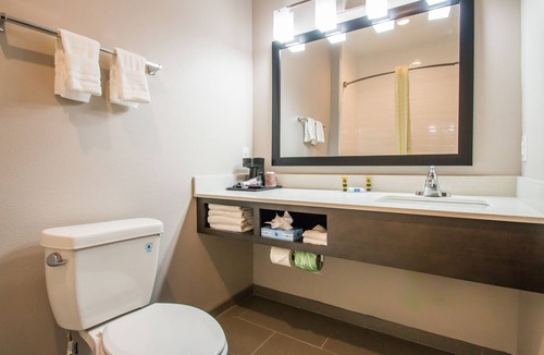 Fort Worth Hotel | Executive Inn Fort Worth West