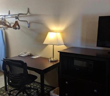 Woodward Hotel | Executive inn motel & RV Park