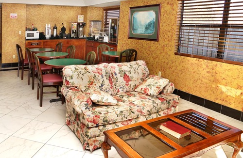 Opp Hotel | Executive Inn Opp