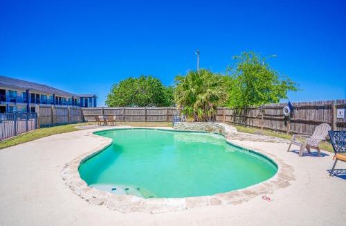 Port Lavaca Hotel | Executive Inn Port Lavaca by OYO