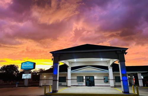 West Columbia Hotel | Executive Inn & Suites West Columbia