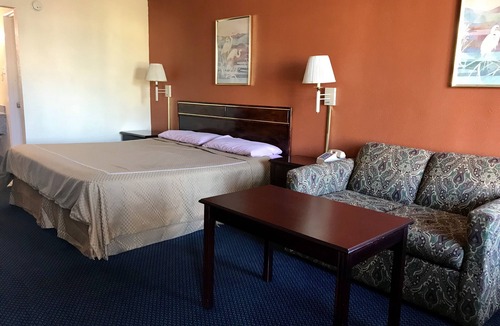 Texarkana Hotel | Executive Inn