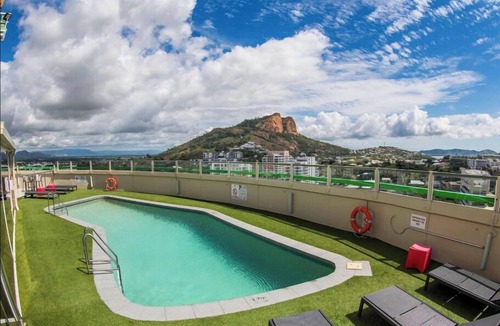 Townsville Hotel | Executive King Room CBD Townsville