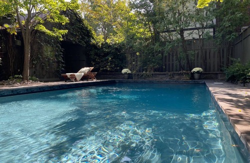 The Kingsway House | EXECUTIVE KINGSWAY HOME WITH POOL/OLOS + LKS CATCHMENT
