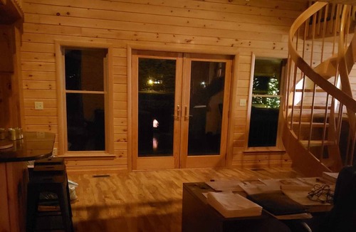 Presque Isle House | Executive lakefront home- sleeps up to 6!