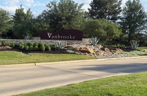 Brookshire House | Executive luxury living