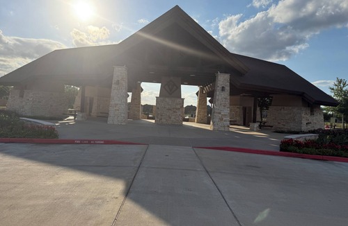 Brookshire House | Executive luxury living