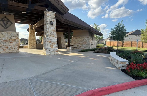 Brookshire House | Executive luxury living