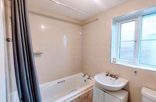 Peterlee Apartment | Executive Palace