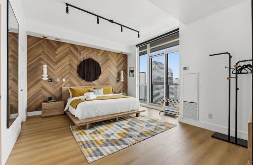 Downtown Toronto Apartment | Executive Penthouse - Scotiabank Arena - Parking