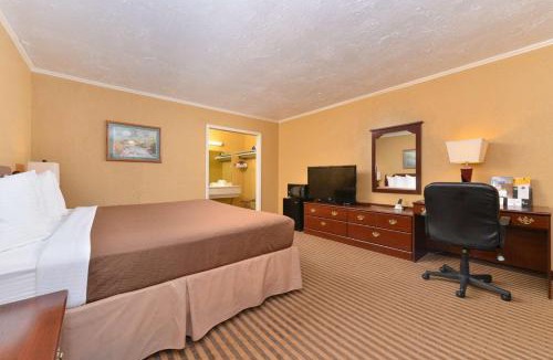 Elk City Hotel | Executive Plus Inn and Suites