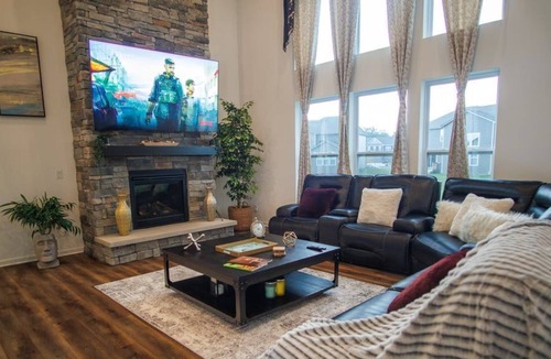 Acton House | Executive Retreats: Luxurious Corporate Rental