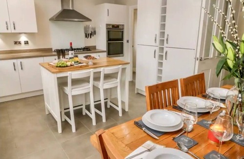 Hoylandswaine House | Executive Rural Smart-Home with Jacuzzi