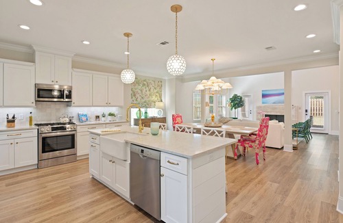 Saint Simons Heights House | Executive style home with 4 bedrooms and 3.5 baths.