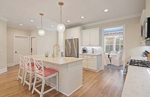 Saint Simons Heights House | Executive style home with 4 bedrooms and 3.5 baths.