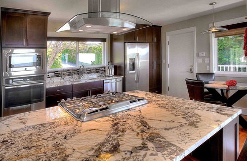 West End House | Executive style view home on a Park like lot