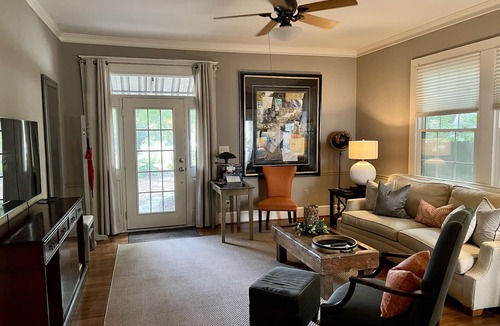 Thomasville House | Executive Suite On Park Ave.