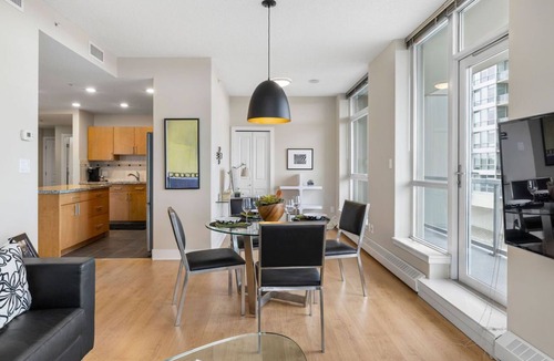 Rosscarrock Condo | Executive Suite with pool and amazing view