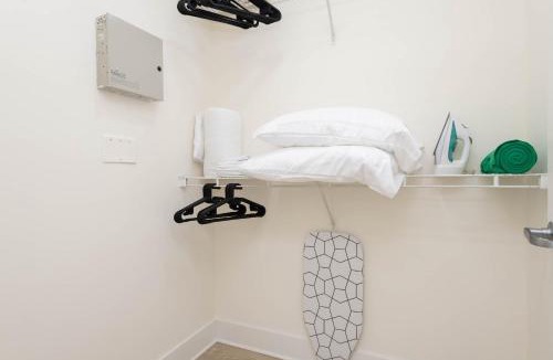 Downtown Burbank Apartment | Executive Suites Burbank